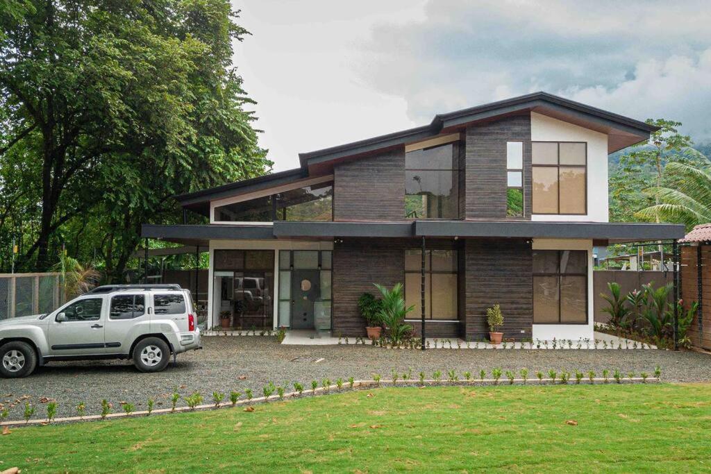 Вилла Hector House Увита Экстерьер фото